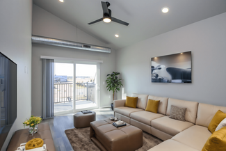 300 W 85th St, Sioux Falls, SD 57108