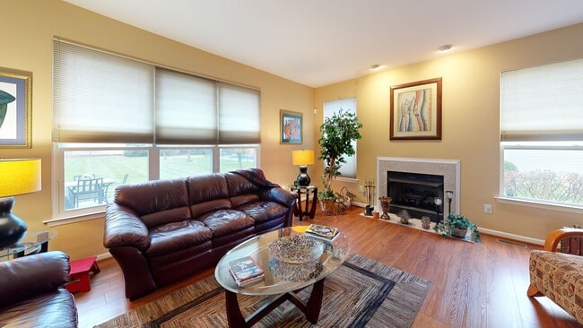 4 Redbud Dr, Sicklerville, NJ 08081 - photo 2