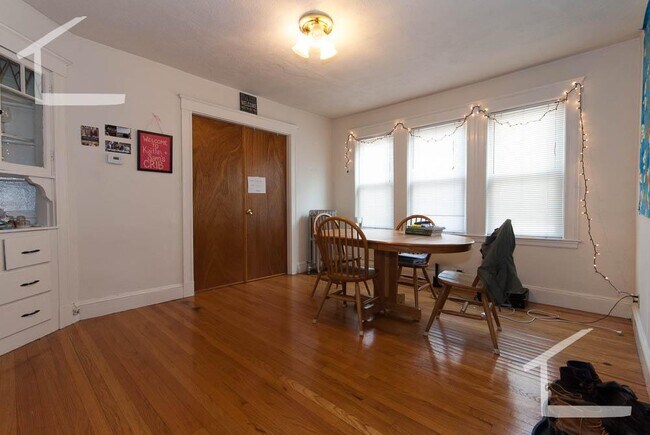 63 Euston Rd unit 4, Brighton, MA 02135 - photo 5