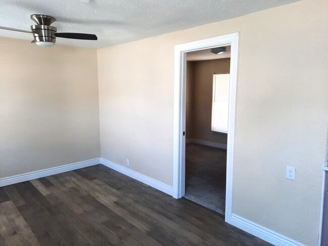 511 Wolf St unit B, Killeen, TX 76541 - photo 5