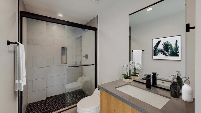 3820 1/2 Montclair St, Los Angeles, CA 90018 - photo 7