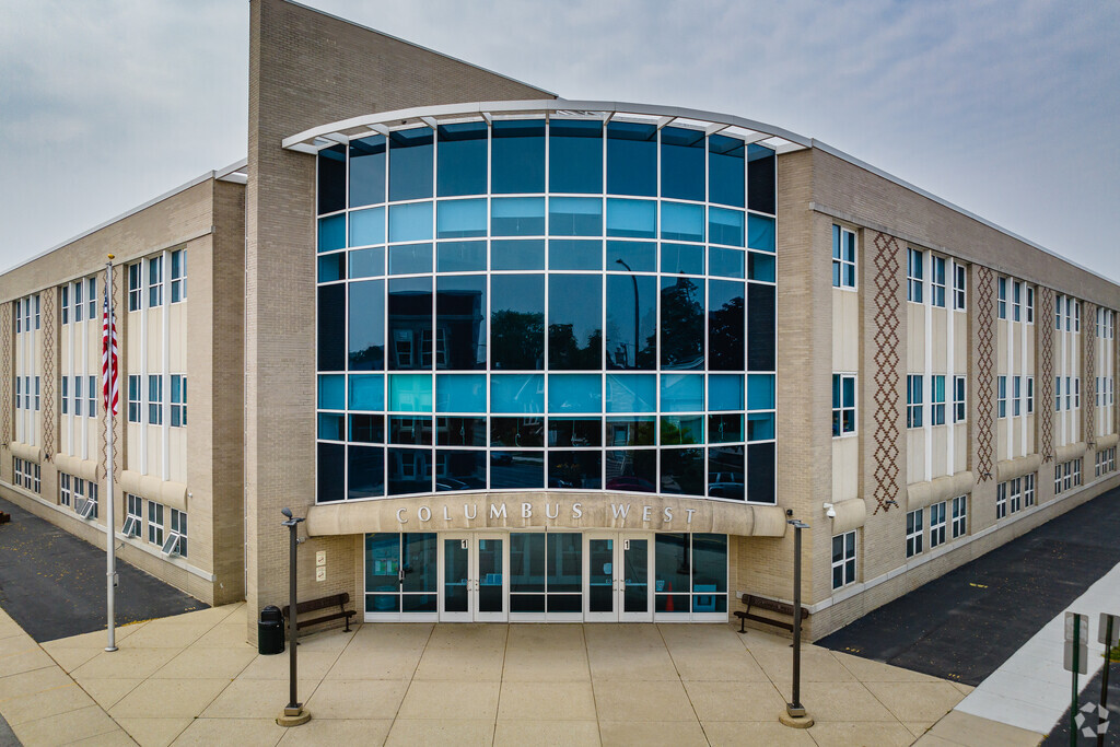 Columbus West Elementary School is a public school in Cicero, IL.