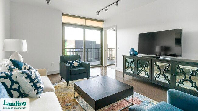 777 Preston St unit 8E, Houston, TX 77002 - photo 3