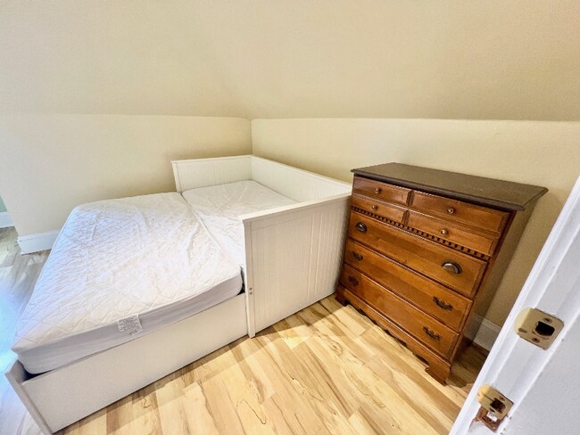 205 Washington Ave unit 205W-2, Providence, RI 02905 - photo 4