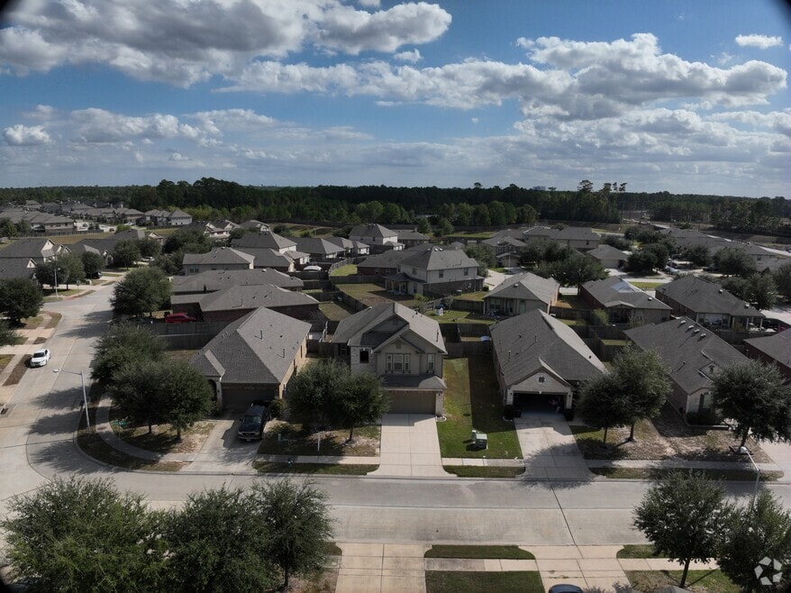 25435 Buxton Wood Dr, Porter, TX 77365 - photo 2