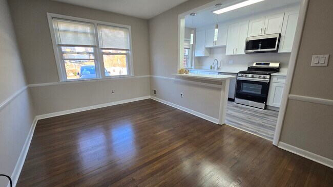 1662 Kirkwood Rd, Gwynn Oak, MD 21207 - photo 5