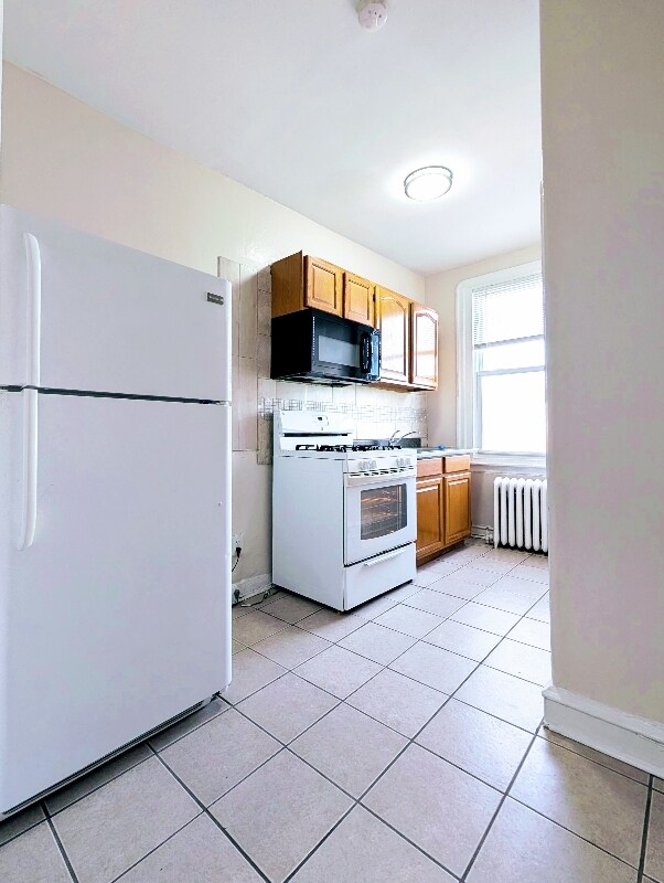 4425 N 5th St unit 2nd Floor, Philadelphia, PA 19140 - photo 6