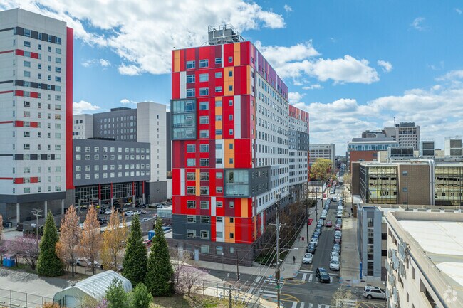 The View at Montgomery, Philadelphia, PA 19122 - photo 3