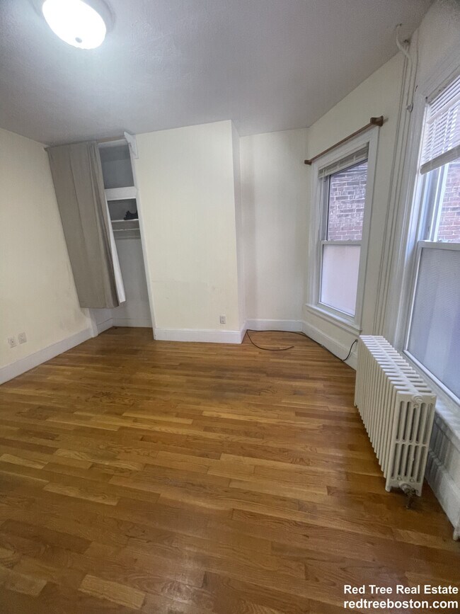 35A Harvard St unit 1, Brookline, MA 02445 - photo 2