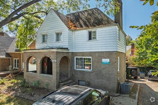 1532 Packard St, Ann Arbor, MI 48104