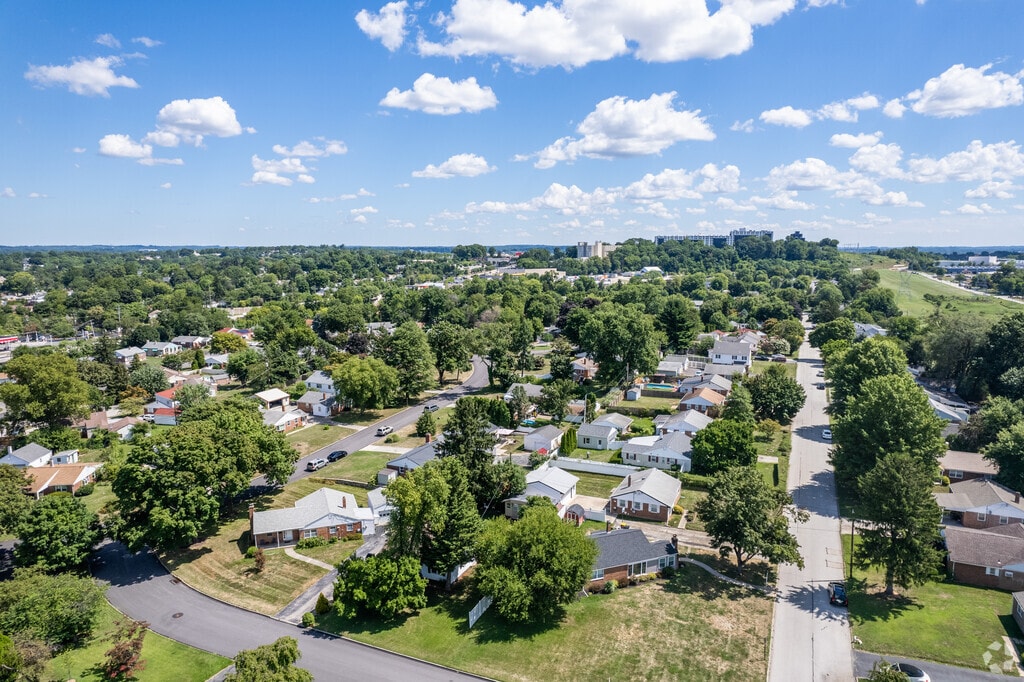 562 Summit St, King of Prussia, PA 19406