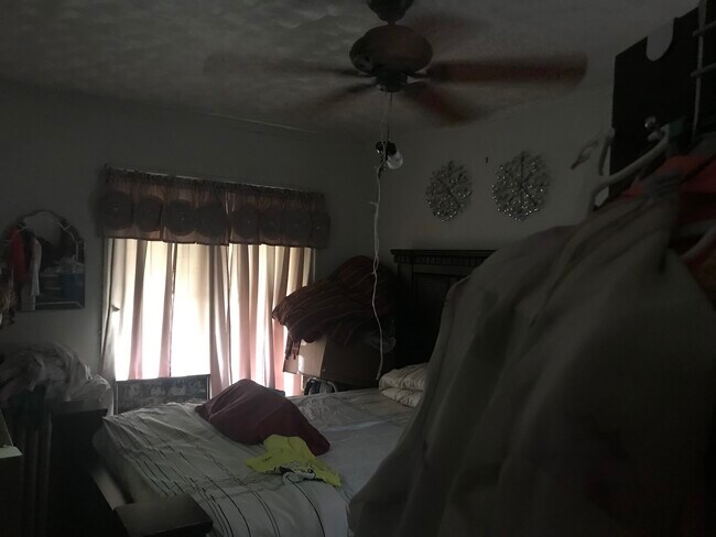 1475 W 77th St unit 1B, Chicago, IL 60620 - photo 5