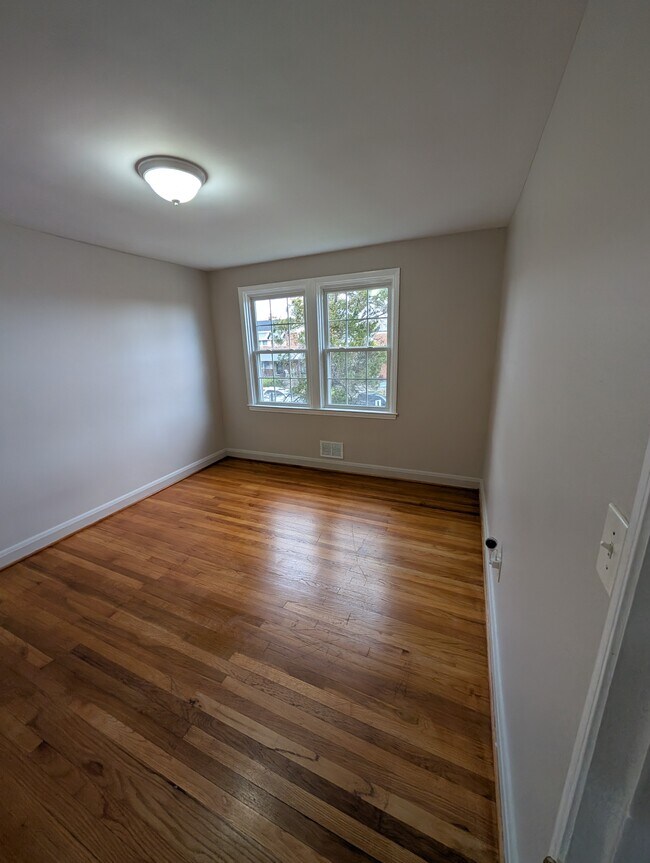 1410 Dundalk Ave, Dundalk, MD 21222 - photo 7