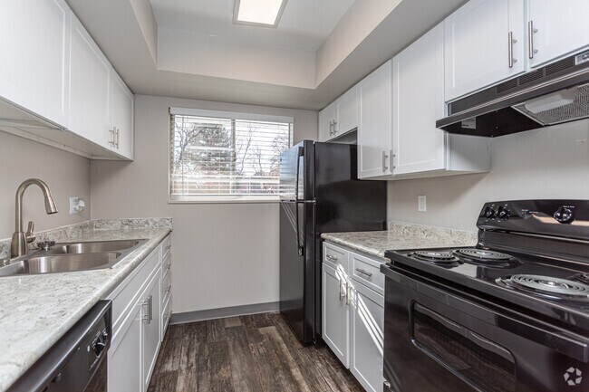 Monaco, Salt Lake City, UT 84107 - photo 3