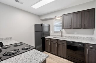 100 Lakeshore Dr, Lexington, KY 40502