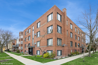 2843 W Arthur Ave, Chicago, IL 60645