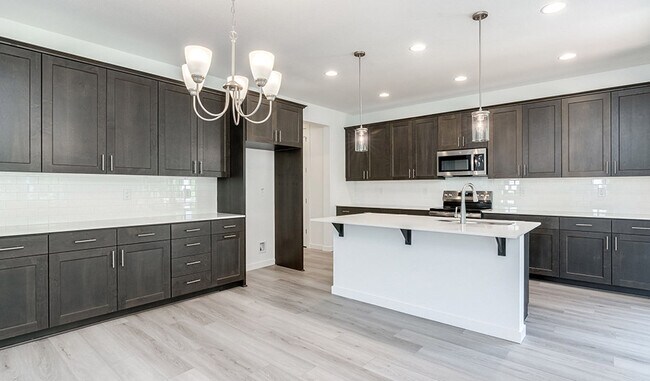 2031 NE Currin Creek Dr, Estacada, OR 97023 - photo 4