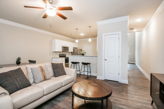 212 Riley Cir, Dawsonville, GA 30534 - photo 3