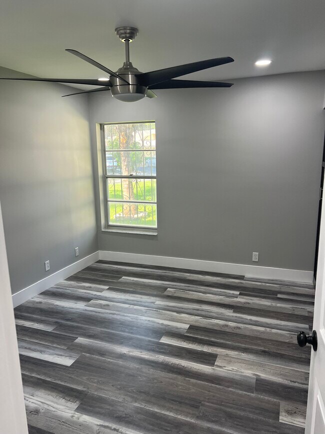 7179 SW 22nd Place, Davie, FL 33317 - photo 7