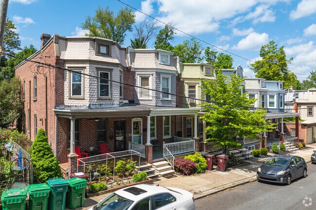 Brownstones can be found on shady residential streets in Delaware Avenue.