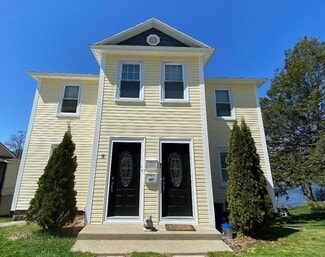 11 Indian Lake Pkwy Unit 1, Worcester, MA 01605