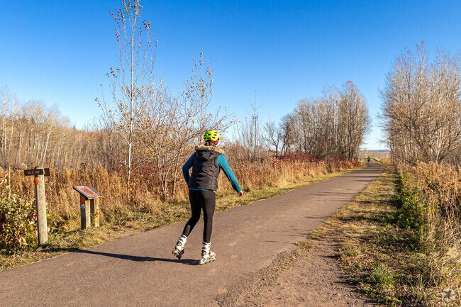 The Lake Superior Hiking Trail in Smithville offers a variety of outdoor activities.