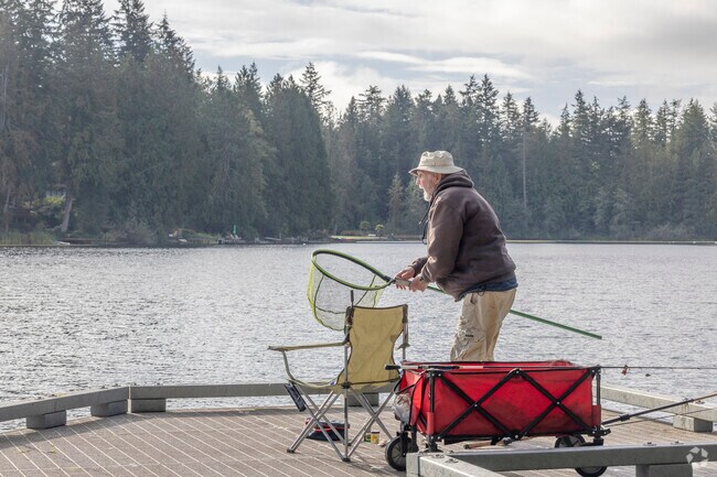 Seaback is a popular destination for shell fishing.