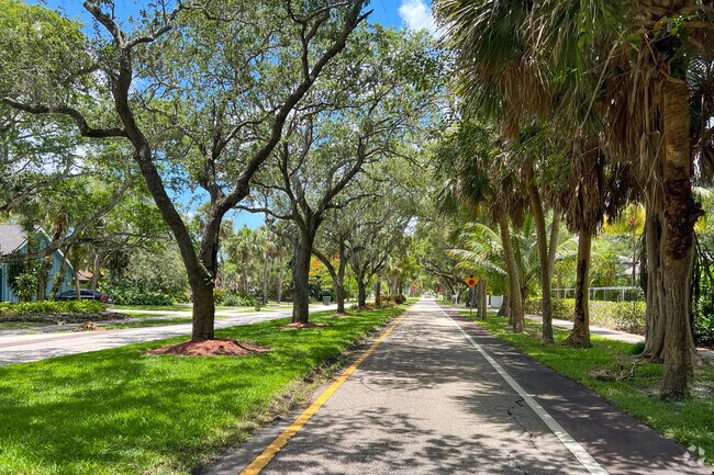 Tree-lined streets of Boca Raton