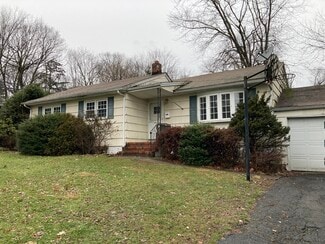 17 Jefferson Place, Montvale, NJ 07645