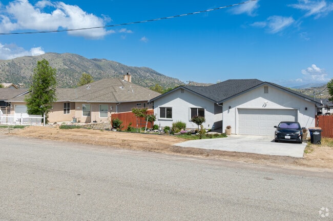 The east side of Golden Hills offers ranch style homes on smaller lots.