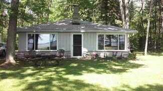 6873 E Houghton Lake Dr, Houghton Lake, MI 48629