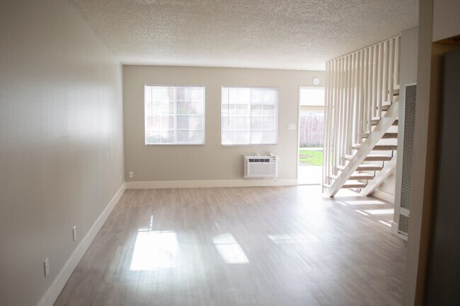 The Valley Apartments, Dublin, CA 94568 - photo 7