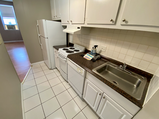 1862 Beacon St Unit 5-06, Brookline, MA 02445