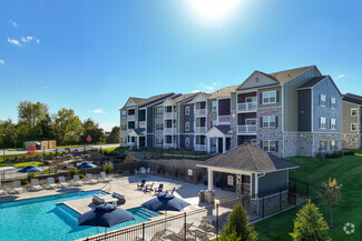 2500 Hawk Ridge Trail Ct, Lake Saint Louis, MO 63367