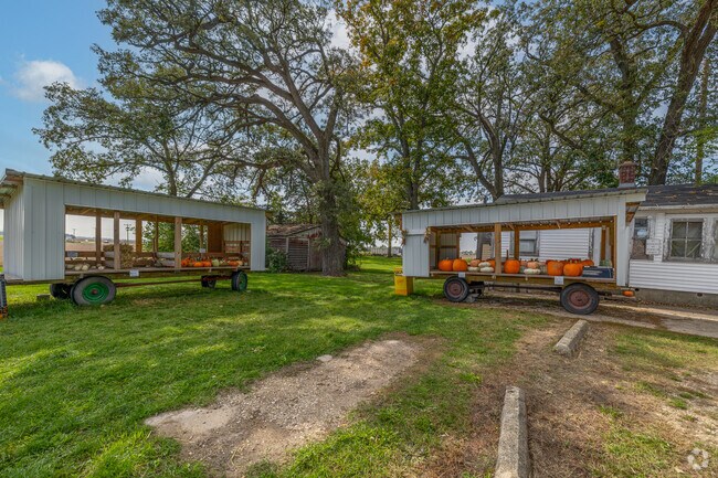 Unique farm pumpkin stands on IL Route 47 and Keslinger Road in Kaneville.