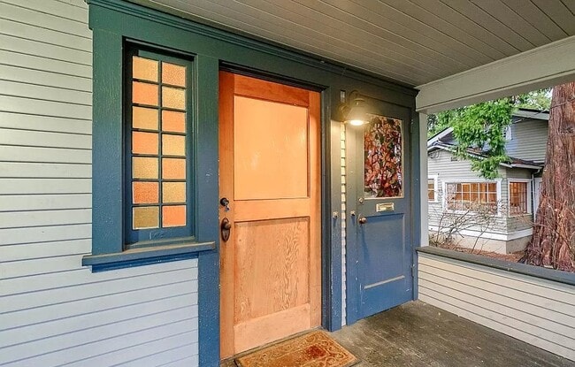 Separate entrances to units