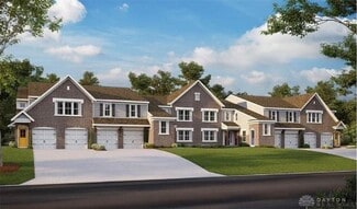 2735 Golden Leaf Dr, Beavercreek, OH 45431