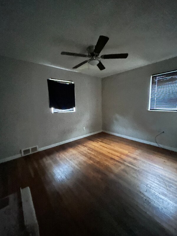 14016 Glenside Rd unit 3, Cleveland, OH 44110 - photo 7