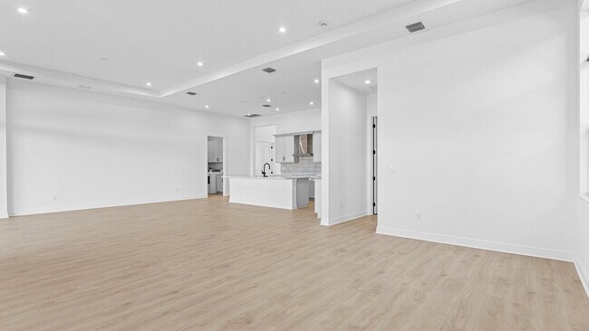 12631 SW Lunata Way, Port St. Lucie, FL 34987 - photo 5