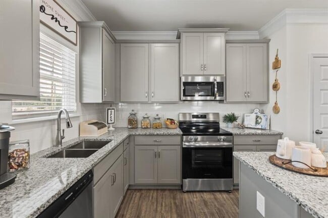 8009 Haven Springs, Douglasville, GA 30134 - photo 6