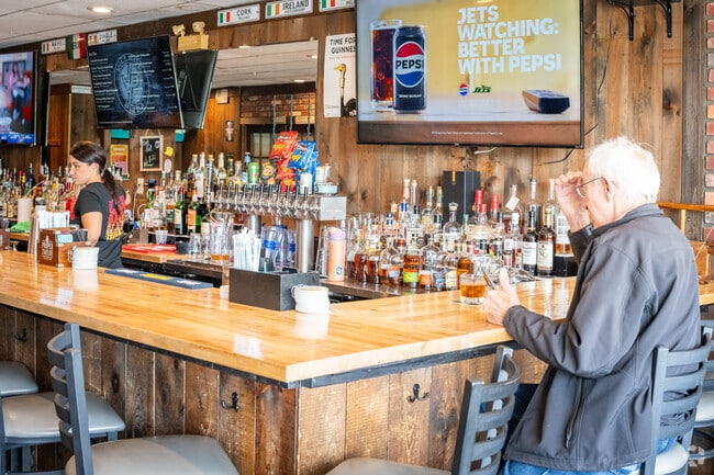 Village Pizza and Bar in Preston offers top notch local pizza you’ll love.