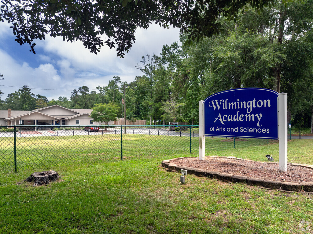 Wilmington Academy of Arts and School is located in New Hanover County in Wilmington, NC.