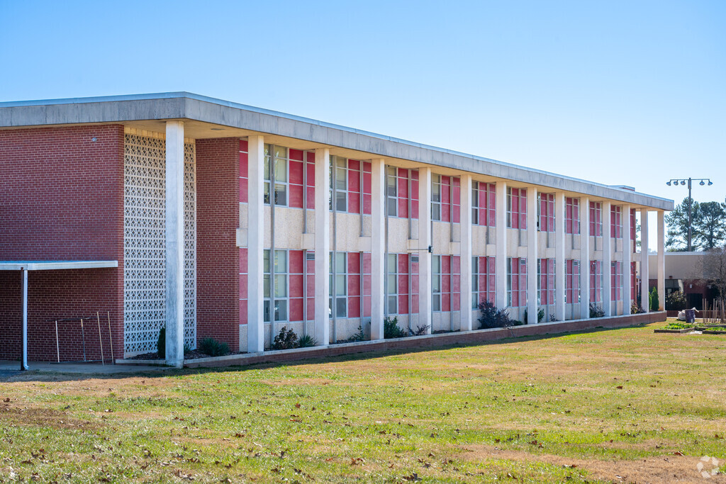 East Rowan High School provides education in the neighborhood of 
Outlying Rowan County.