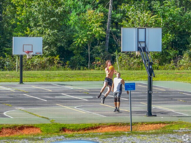 Greene Community Park is just north of Twin Lakes and has basketball courts.