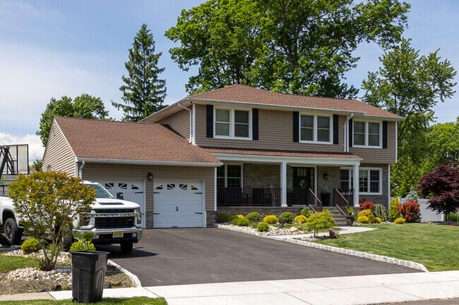 Fairfield has many neighborhoods with moderately priced colonial style houses.
