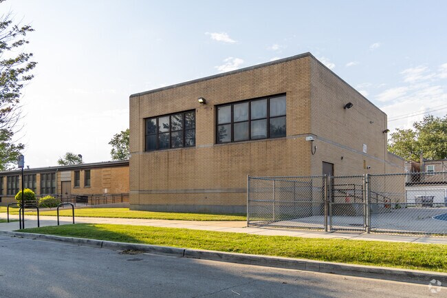 Robert L. Grimes Middle School