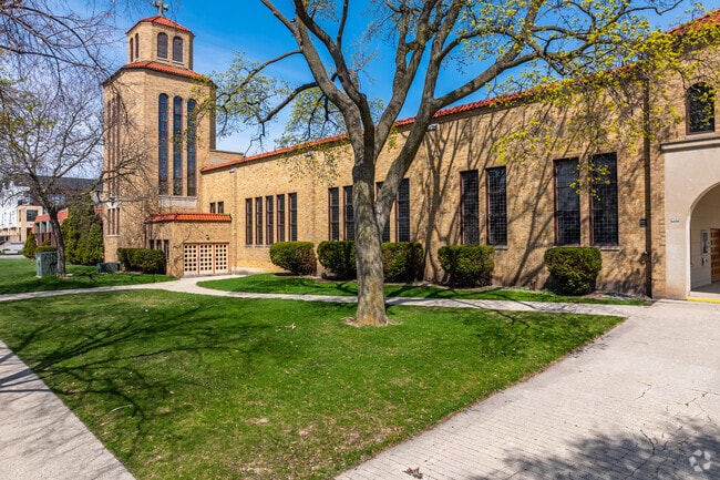 Kingdom Prep Lutheran High School has a student-teacher ratio of 9 to 1.