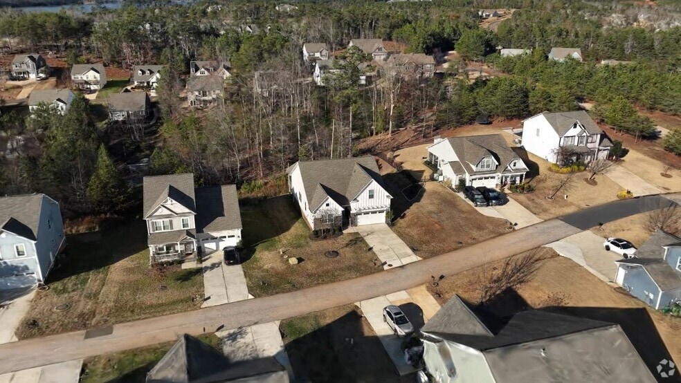 18619 Mainsail Ct, Lancaster, SC 29720 - photo 2