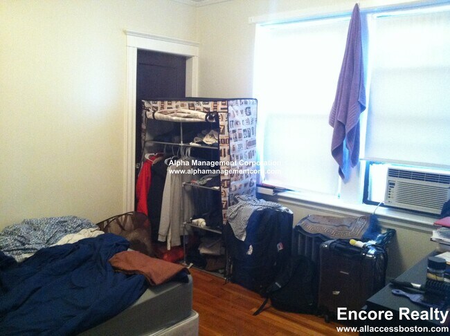 349 Pleasant St unit B1-11, Malden, MA 02148 - photo 6