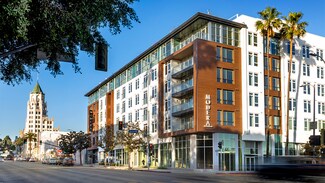 6775 Selma Ave, Los Angeles, CA 90028